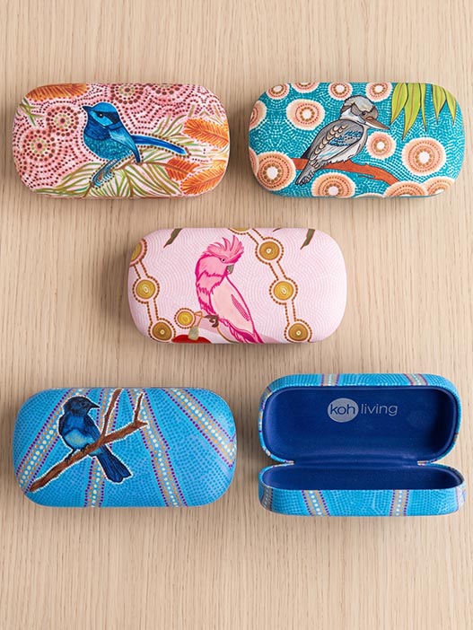 Willy Wagtail Aboriginal art hard-shell travel case by Domica Hill, Koh Living (view 4)