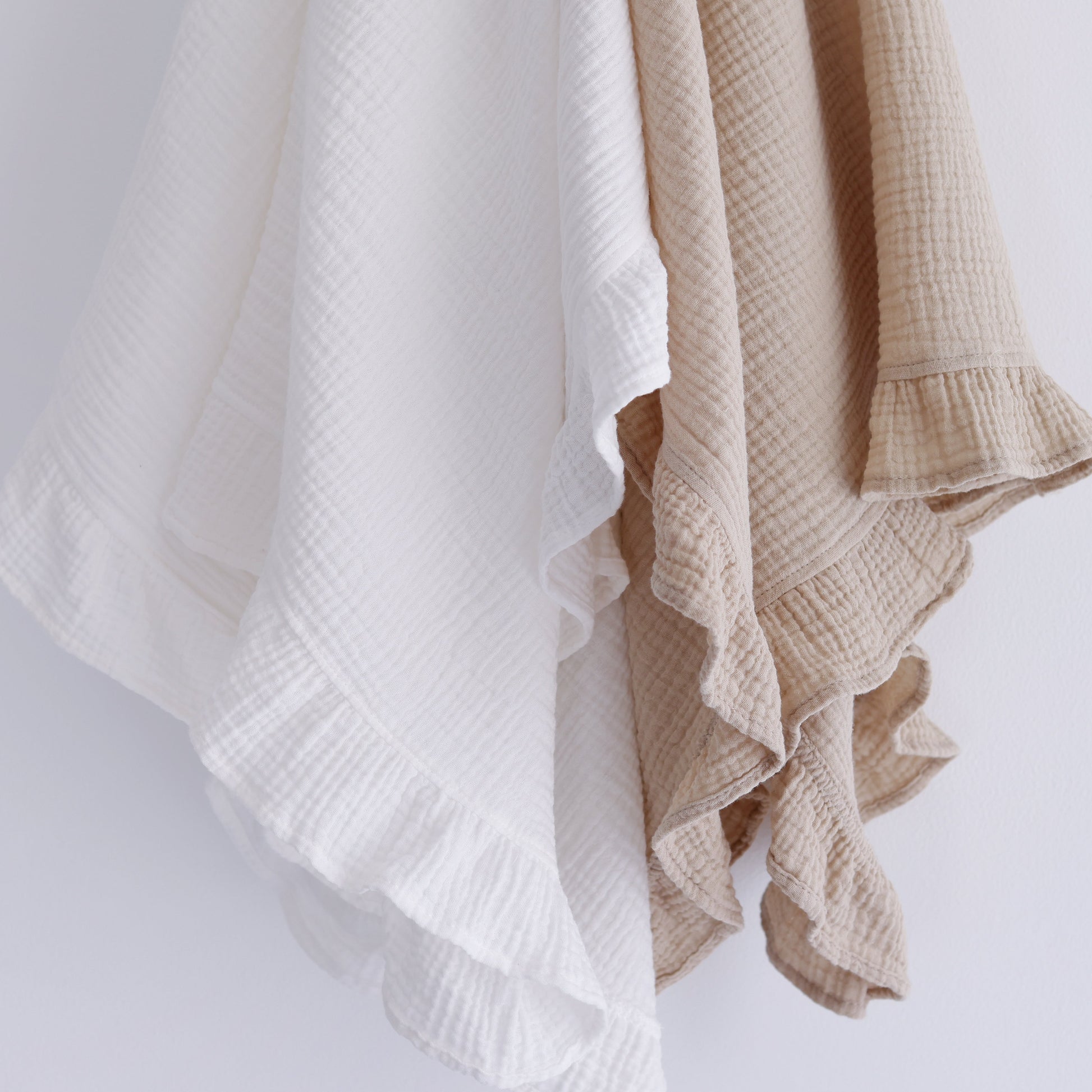 Ollie and Echo | Cotton Muslin Frill Swaddle