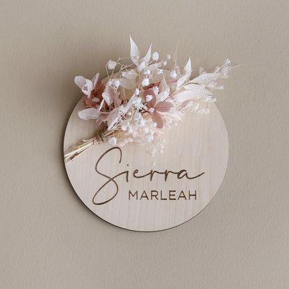 Ollie and Echo | Peronalised Name Announcement Plaque