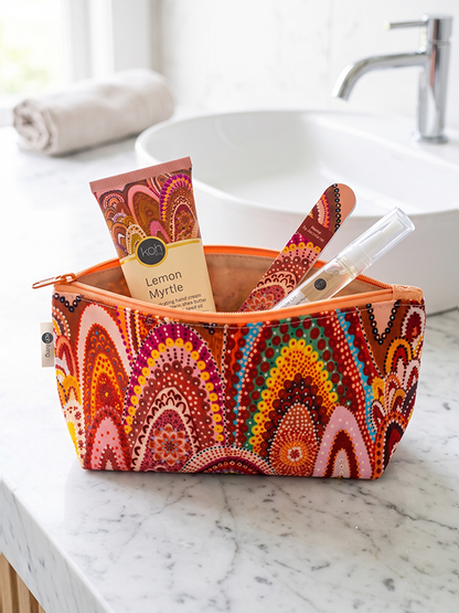 Lemon Myrtle gift set with Home artwork by Jacinta-Rai Ridgeway-Maahs, Koh Living (view 3)