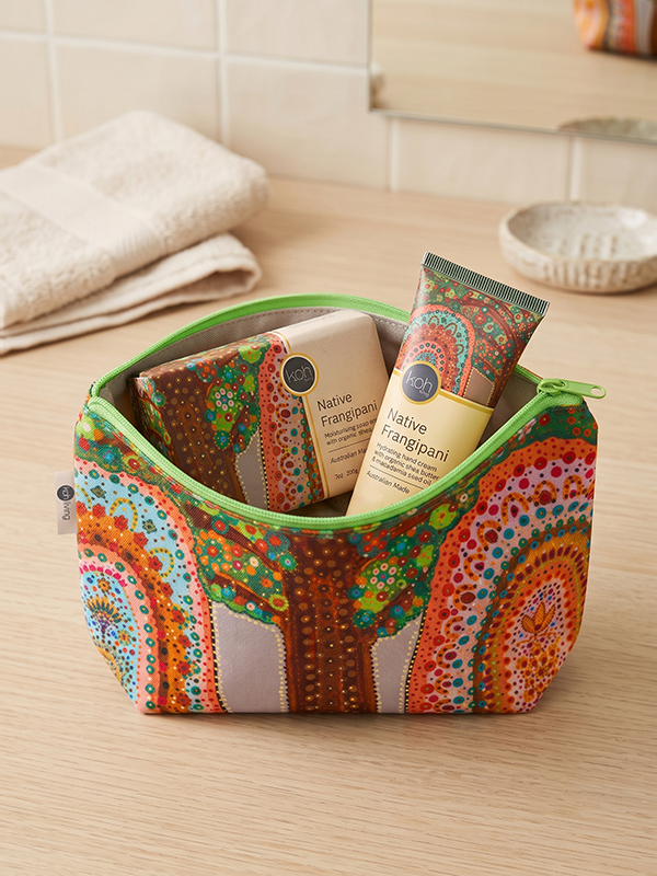 Native Frangipani gift set with Tree of Life artwork by Jacinta-Rai Ridgeway-Maahs, Koh Living (view 2)