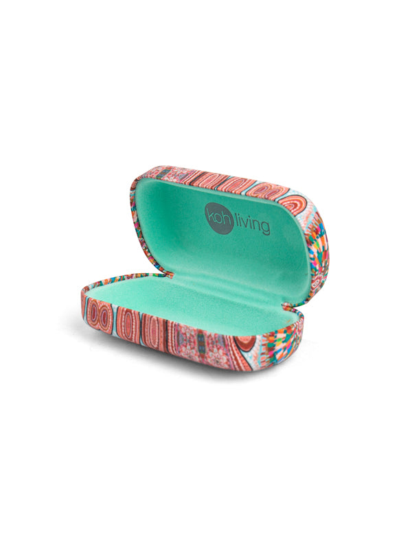We Are One Aboriginal art hard-shell travel case by Jacinta-Rai Ridgeway-Maahs, Koh Living (view 3)