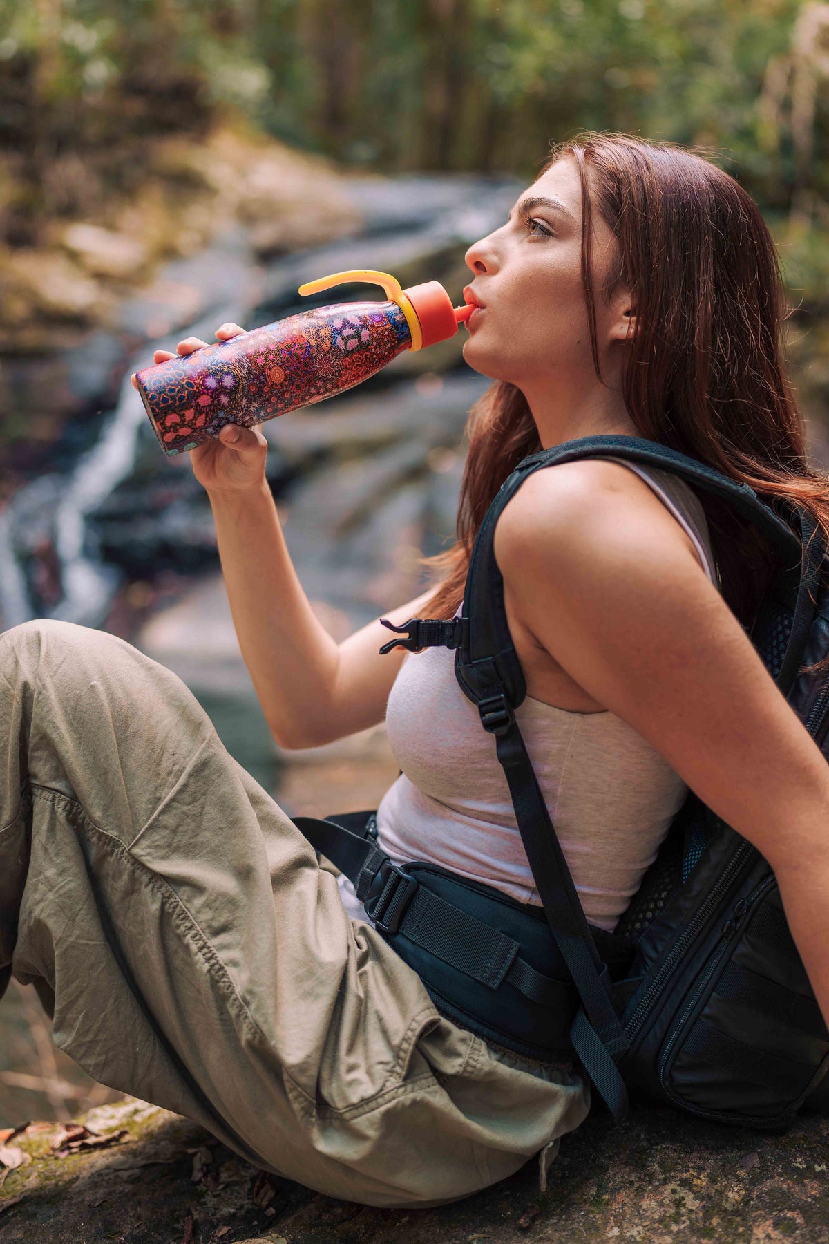 Grandmother's Country Aboriginal art insulated water bottle by Michelle Possum, Koh Living (view 3)
