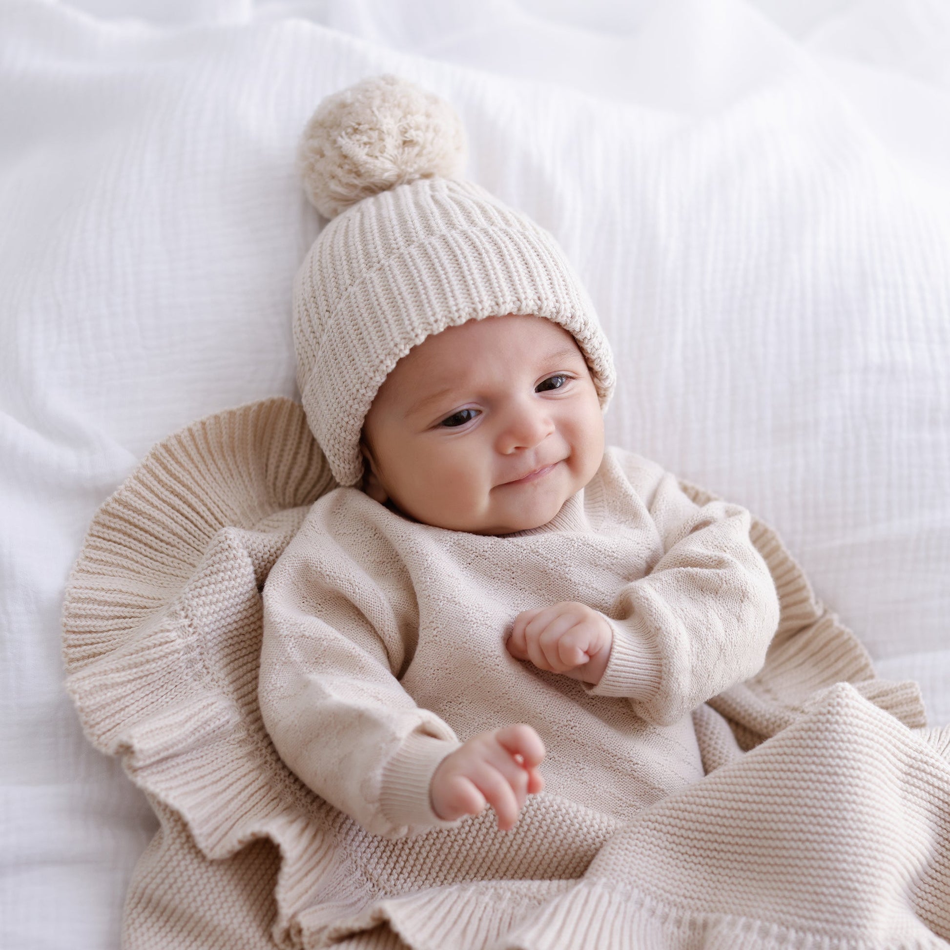 Ollie and Echo | Knitted Newborn Baby Beanie