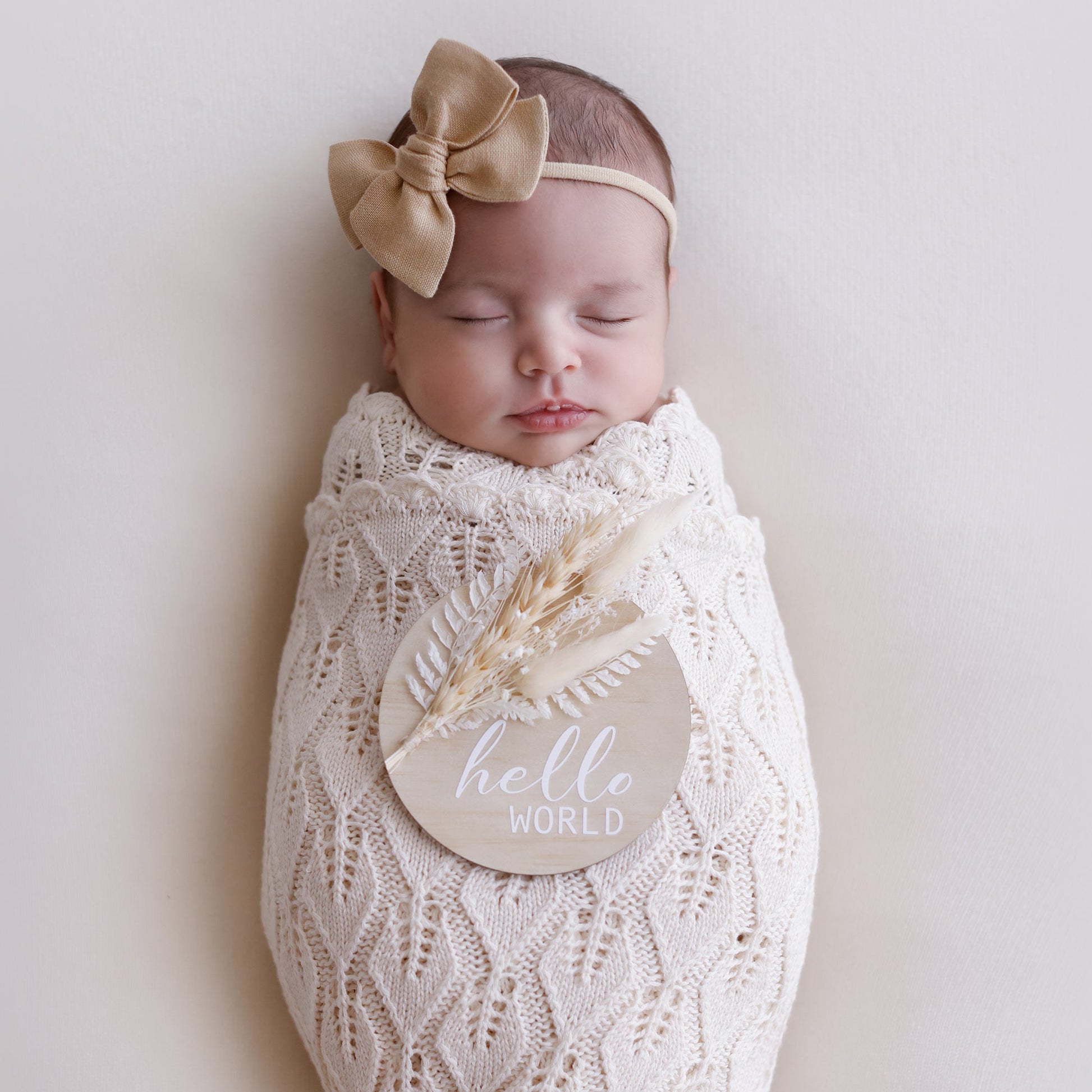 Ollie and Echo | Knitted White Baby Photography Blanket