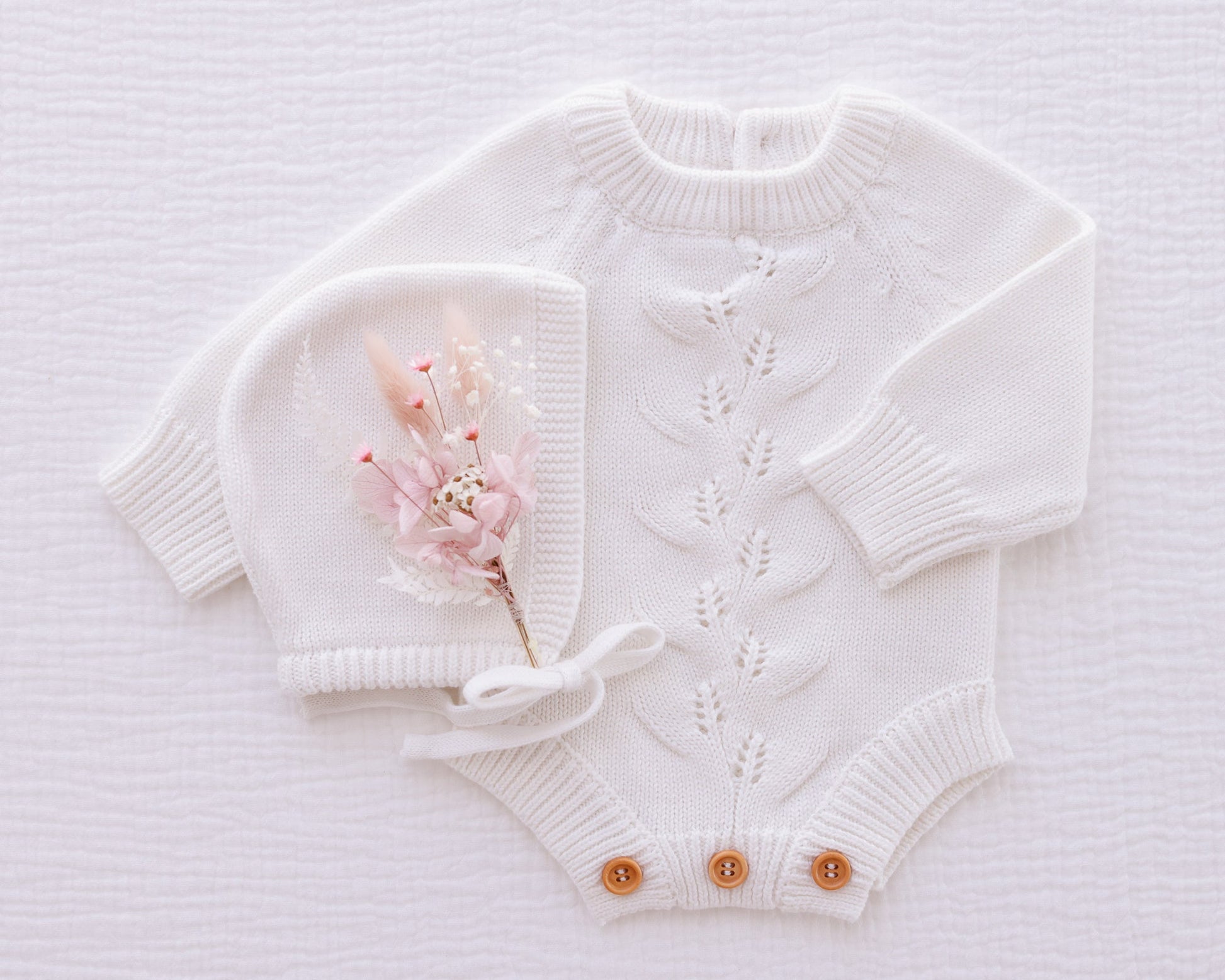 Ollie and Echo | Knitted Leaf Romper White